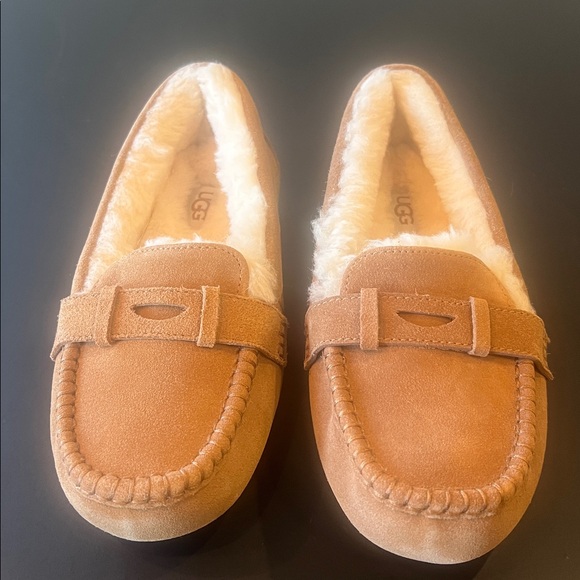 UGG Willow slipper women’s size 8 cognac color NWOB - Picture 3 of 10